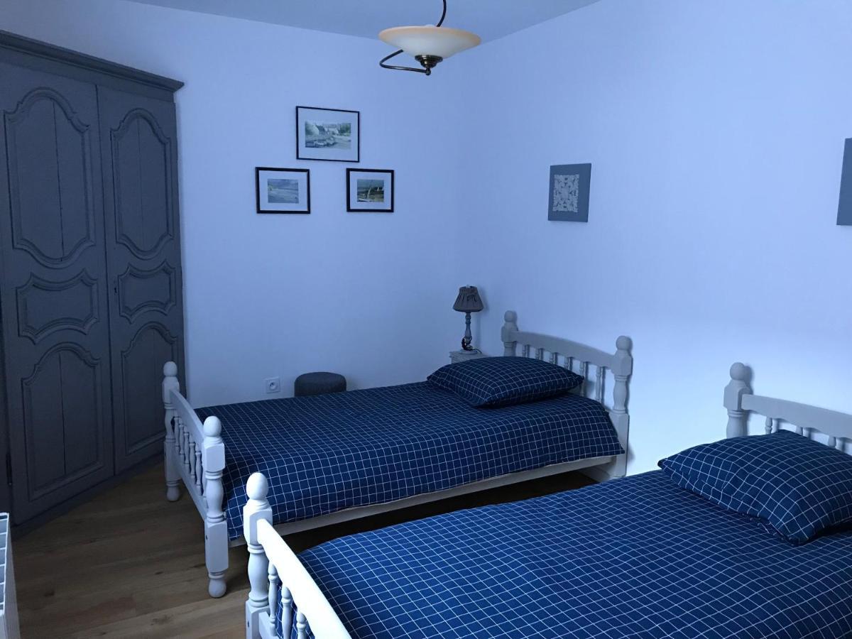 Le Saint Pierre Apartment Roye  Bagian luar foto