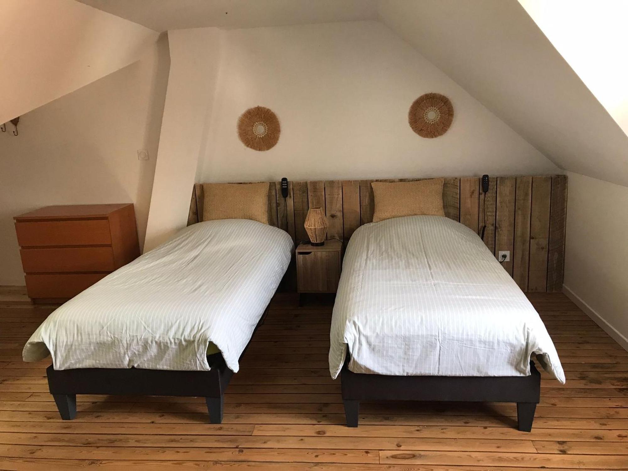 Le Saint Pierre Apartment Roye  Bagian luar foto